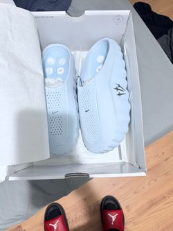 Nike Mind 001