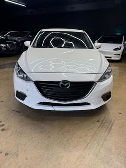 2016 MAZDA MAZDA3