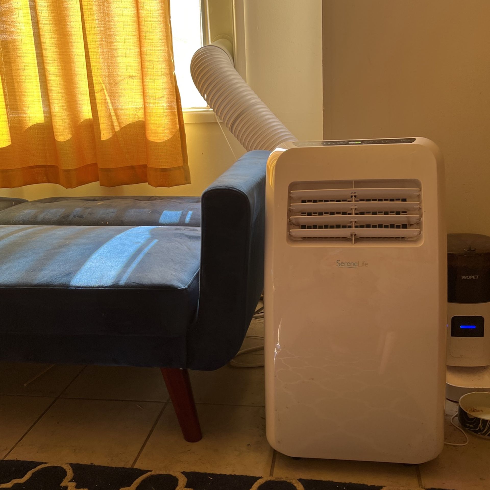 Serenelife Wall AC (8000 BTU)