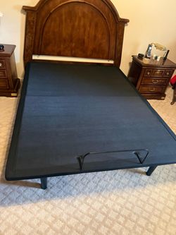Adjustable Bed Base with Metal Frame