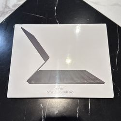 iPad Smart Keyboard Folio 