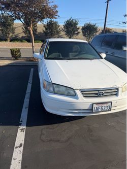 2000 Toyota Camry