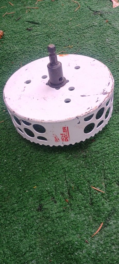 6"  Milwaukee Hole Saw