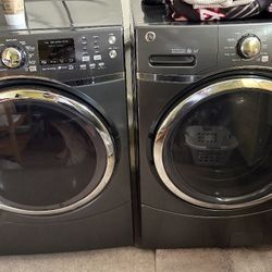 GE Washer and Dryer Set