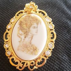 Painted portrait cameo