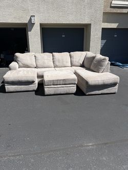 Ashely Furniture Sectional Couch W/Storage Ottoman & Cup Holders