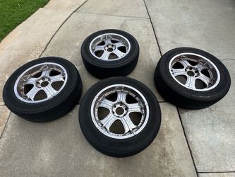 Ford F-150 20” chrome wheels