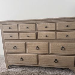 Large Beautiful Light Brown Dresser 