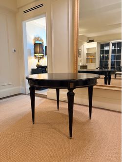 Vintage Hollywood Regency Black Lacquer Louis XV Jansen Style Oval Expandable Dining Table