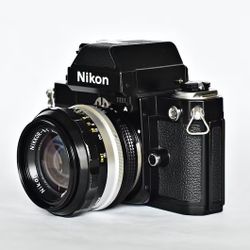 Nikon F2 / F2A professional vintage film camera 