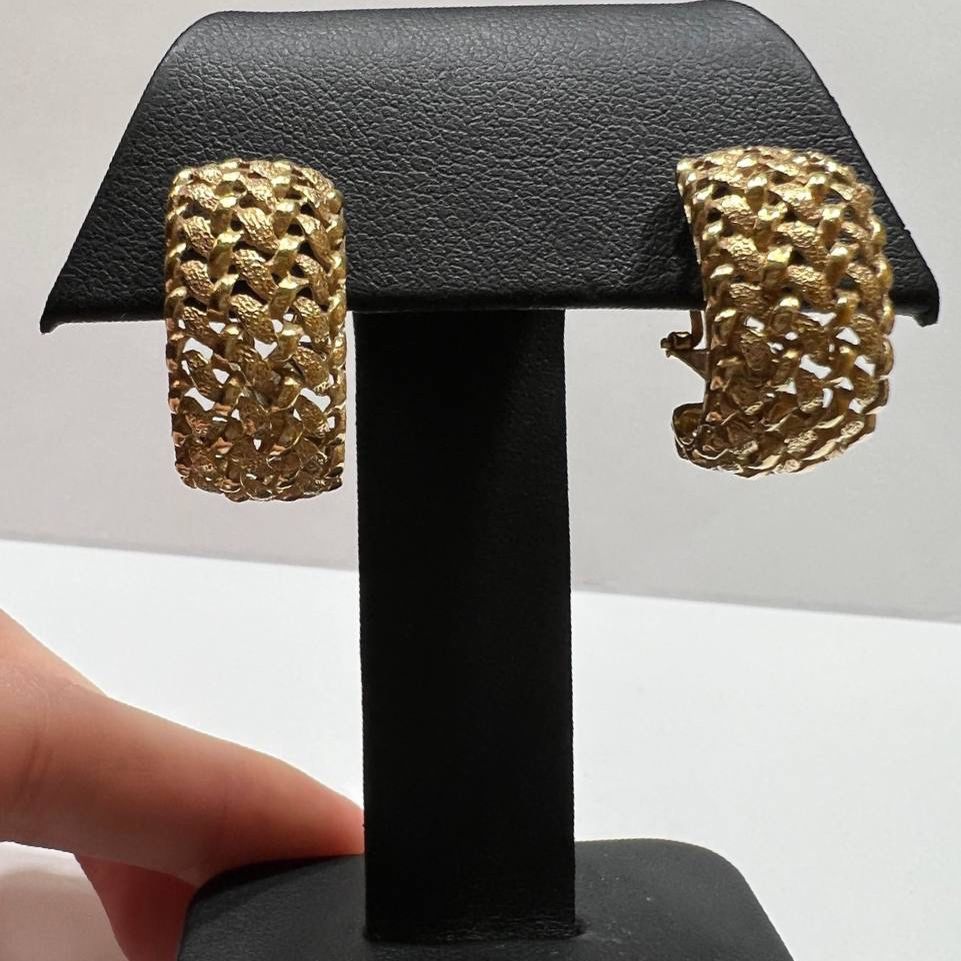 14k gold English lock earrings
