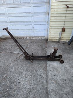 Vintage floor jack