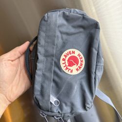 Fjällräven Kånken Sling Bag Blue Authentic