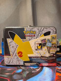 Pokemon Celebrations Collector Chest
