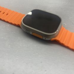 Apple Ultra Watch A2622  1rst Generation 32GB Cellular Unlocked Saphire Cristal , GPS, 49mm, LTE , Titanium