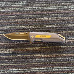Dewalt Pocket Blade