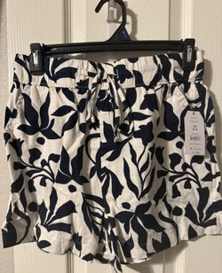 Brand New Women’s XS Dark navy Botanical Relaxed Fit