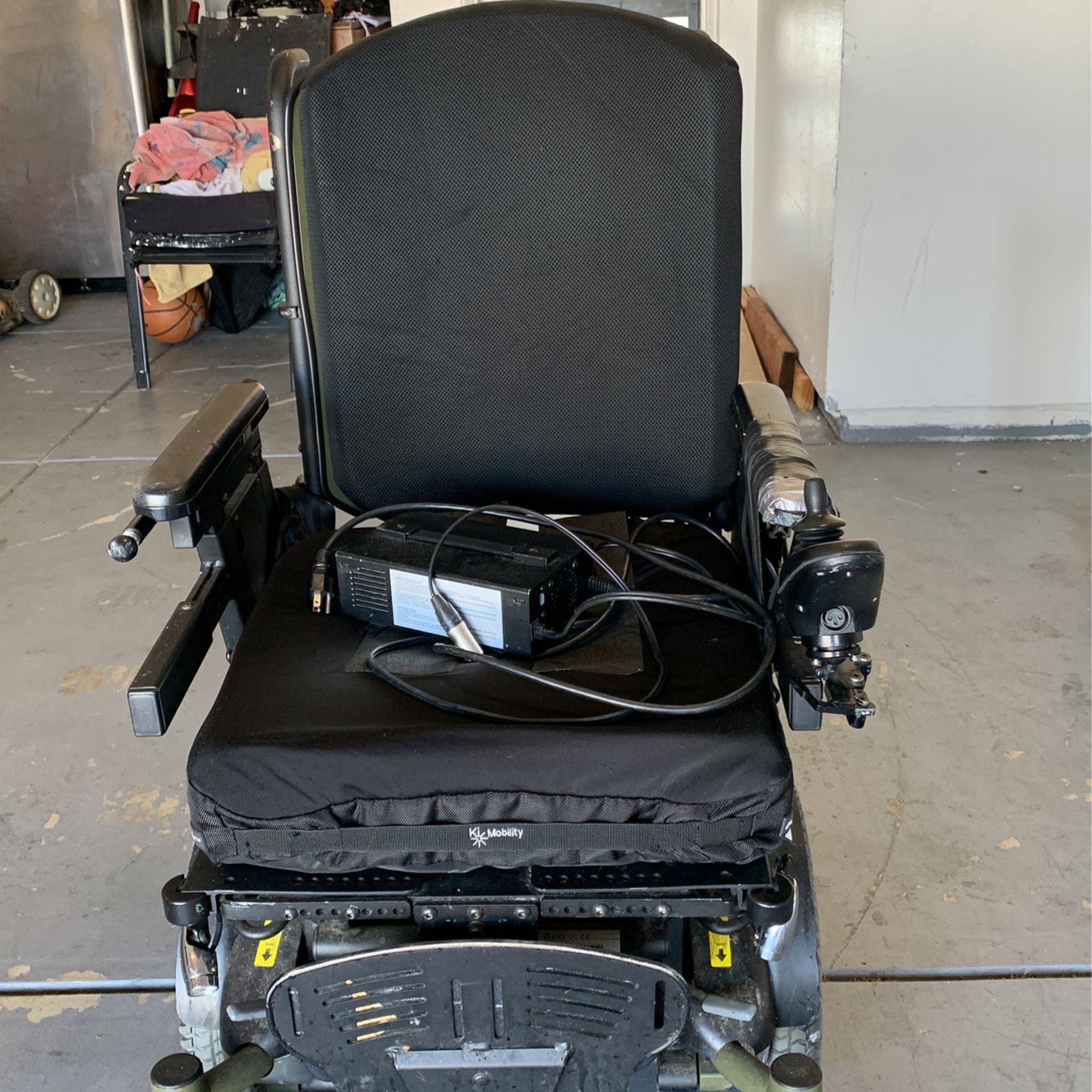 Electric Wheelchair (Pick Up Only) for Sale in Quartz Hill, CA OfferUp