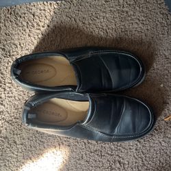 George Brand Dressing Shoes Size 3.0 Boys 