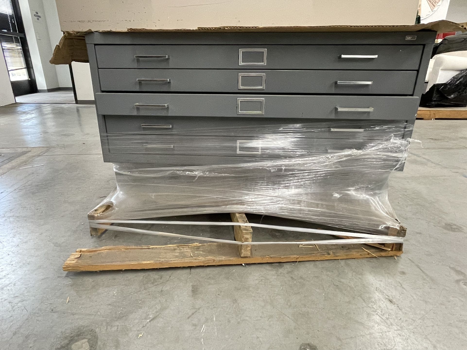 Flat plan File Cabinet