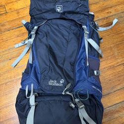 Wolf Pack Backpack 60 L 