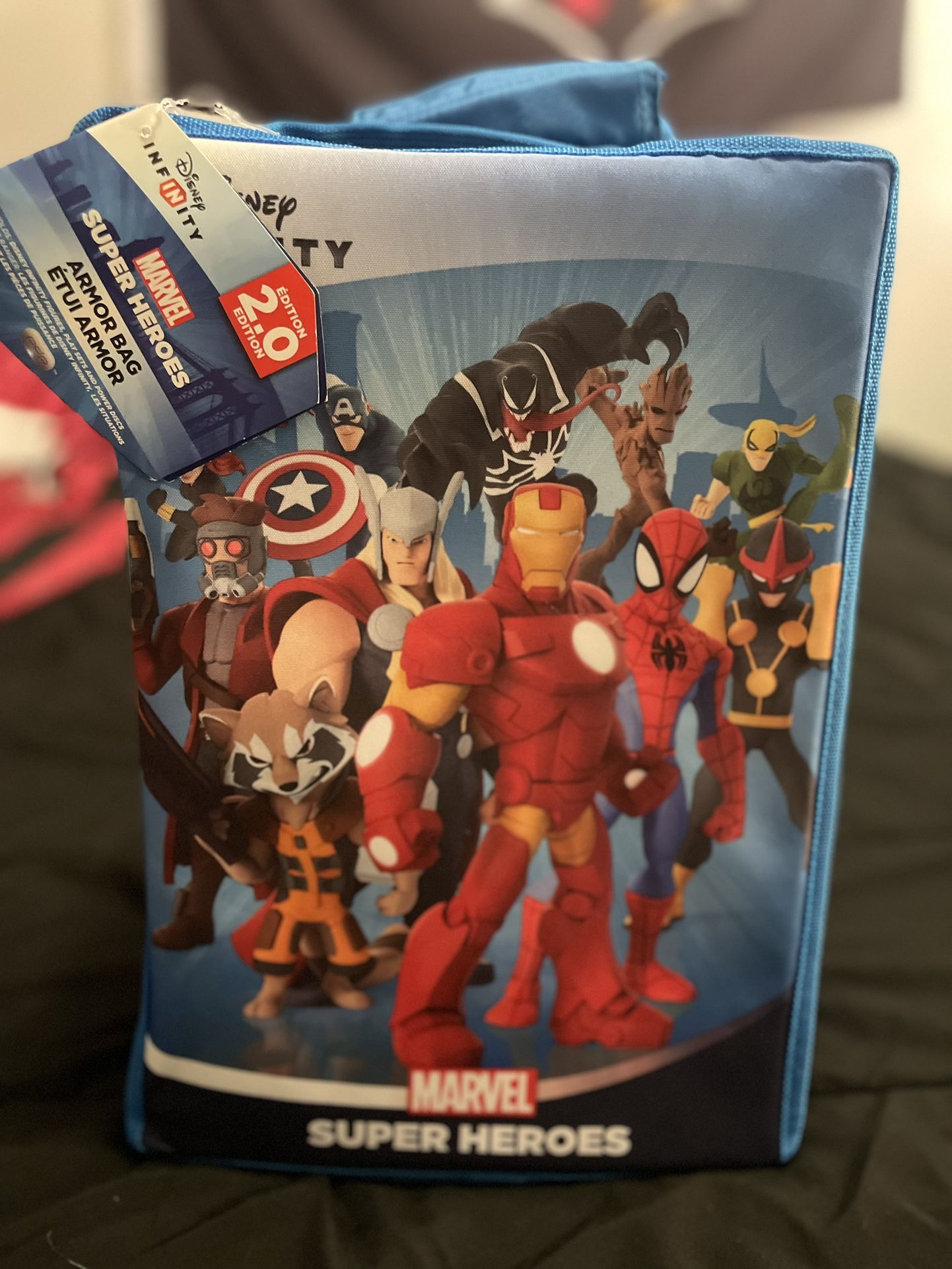 Disney Infinity Marvel Super Heroes Disney Custom Case with 16 characters 