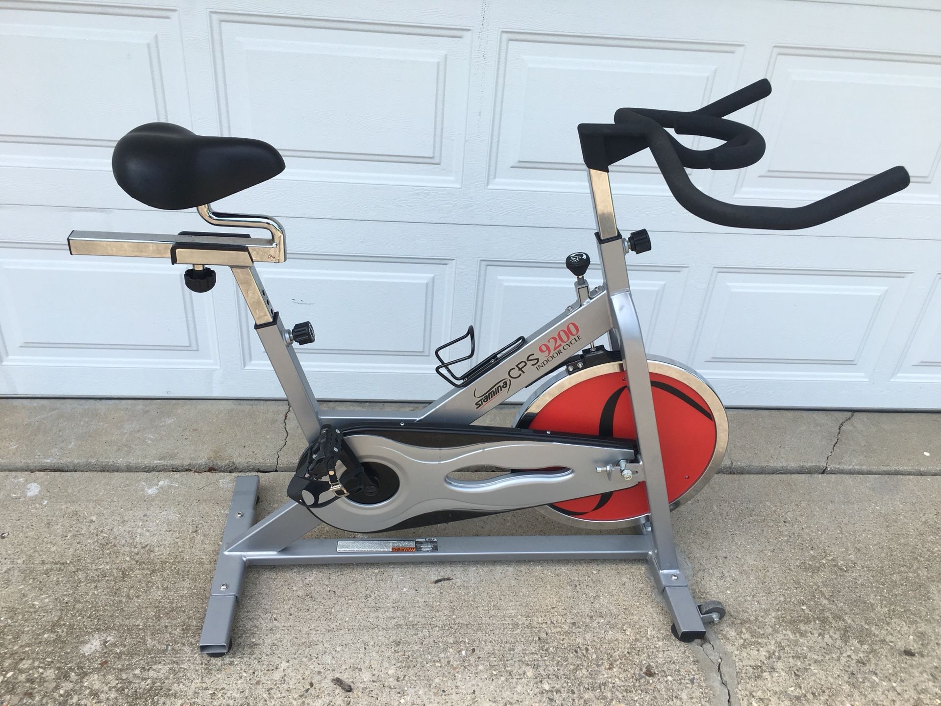 Like New Stamina CPS 9200 Indoor Exercise Spin cycling bike - Used only a handful of times. Just been sitting in the garage.
