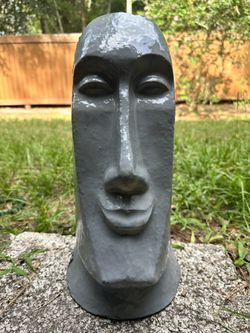 Easter island Statue Moai 