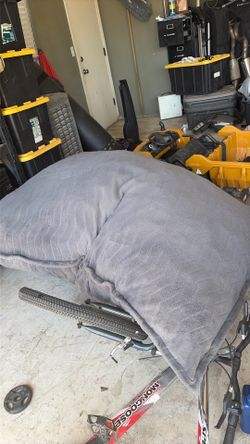Free giant pillow and basketball court
