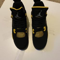 Yellow Thunder Jordan 4’s