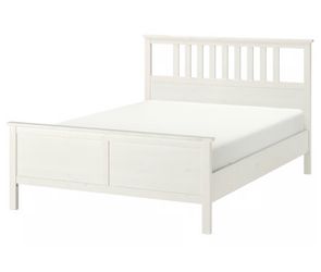 Hemnes bed frame. Queen, White.