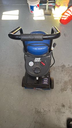 Husfeld 200 PSI Portable Air Compressor