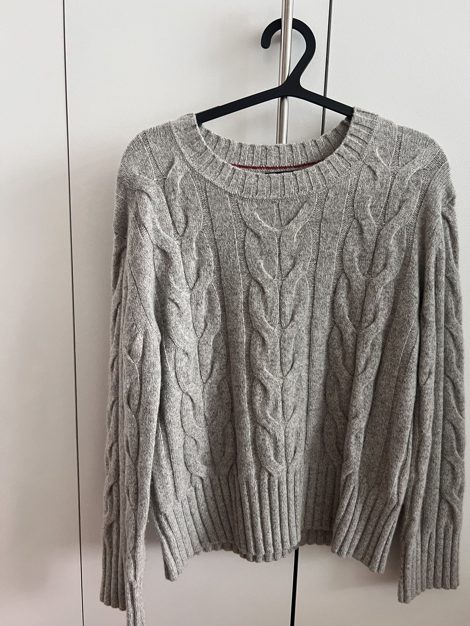 Banana Republic Sweater (XS)