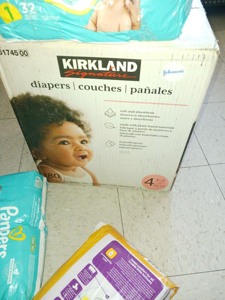 Diapers Size 4