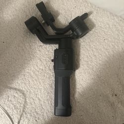 DJI RS 3 Mini – Professional 3-Axis Mirrorless Gimbal (Excellent Condition)