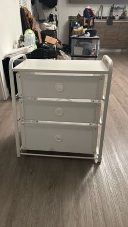 Dresser/Drawer