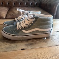 Vans Sneakers