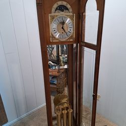 Howard Miller Granfather Clock