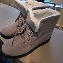 Women Suede Boots