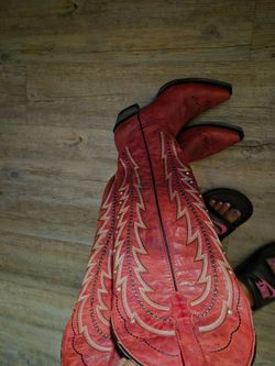 Red 👢 new