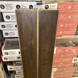 Pergo Outlast+ Java Scraped Oak Waterproof Laminate Wood Flooring (16.12 sq. ft./case)