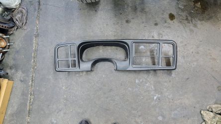 Custom Double DIN Stereos Bezel for $40, Fits 99-02 GM Trucks and 00-02 SUVs.