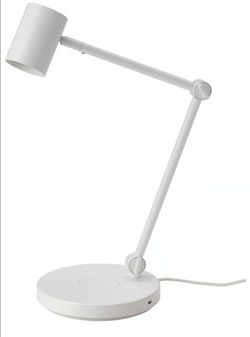 Desk lamp