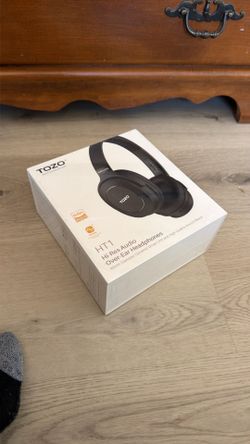 Tozo HT1 Headphones **BRAND NEW**