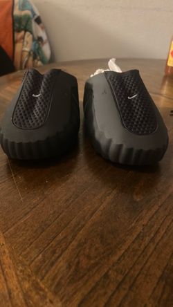 Nike mind  slides