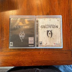 Sony Playstation 3 Skyrim and Oblivion PS3  - The Elder Scrolls w/manual