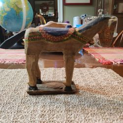 RUSTIC HAND CARVED WOOD HORSE 