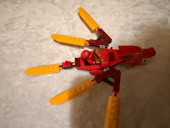 Lego ninjago flying craft with mini figure