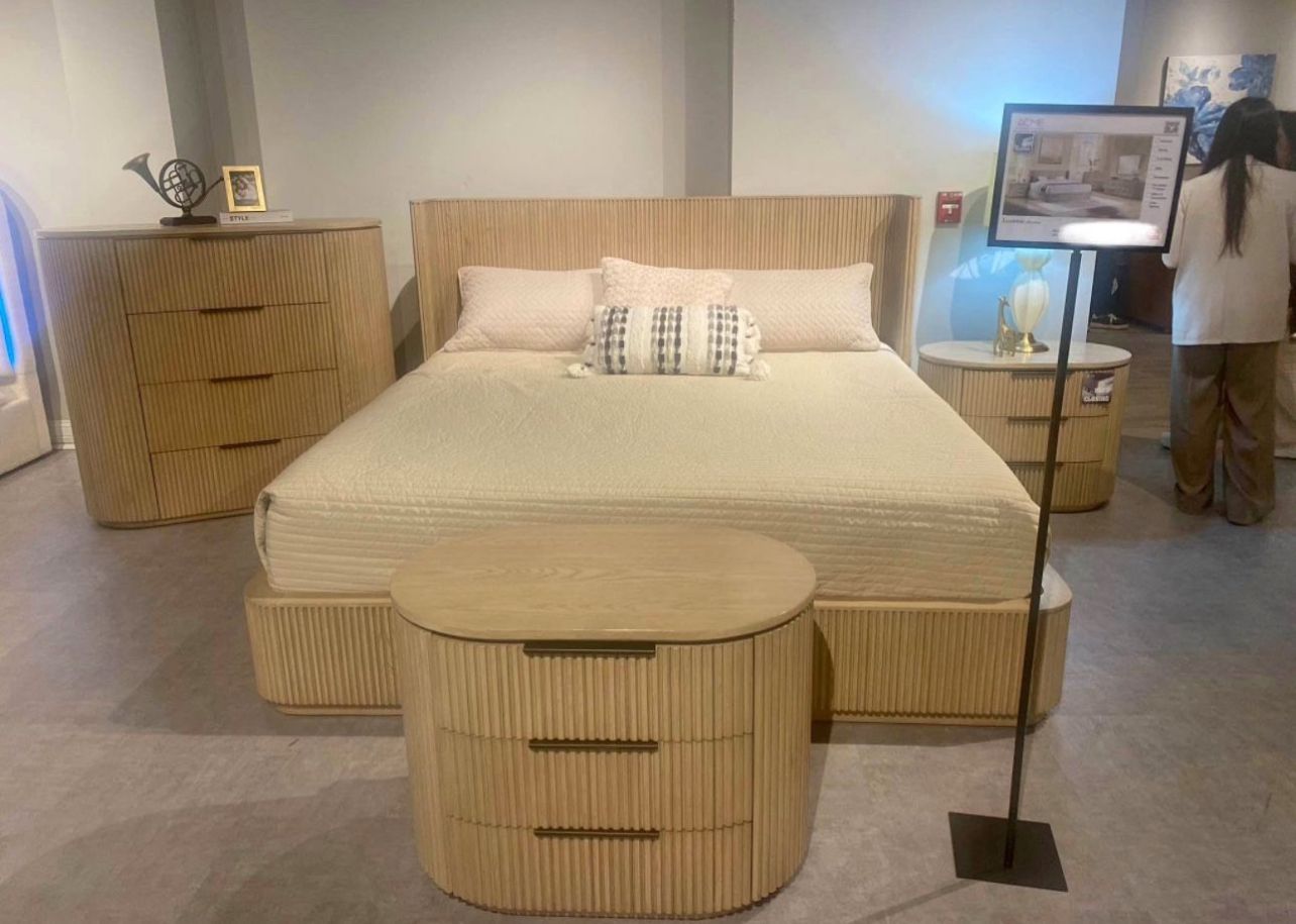 New bedroom set in box 📦 899