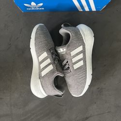 New Toddler Adidas Shoes 